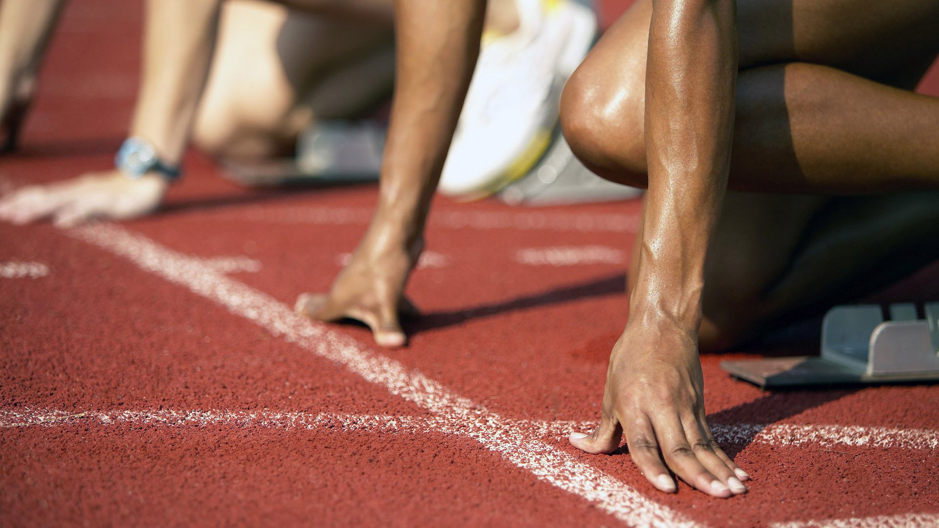 球迷自制“爆炸视频”：最燃最精彩的瞬间集锦引爆网络热度